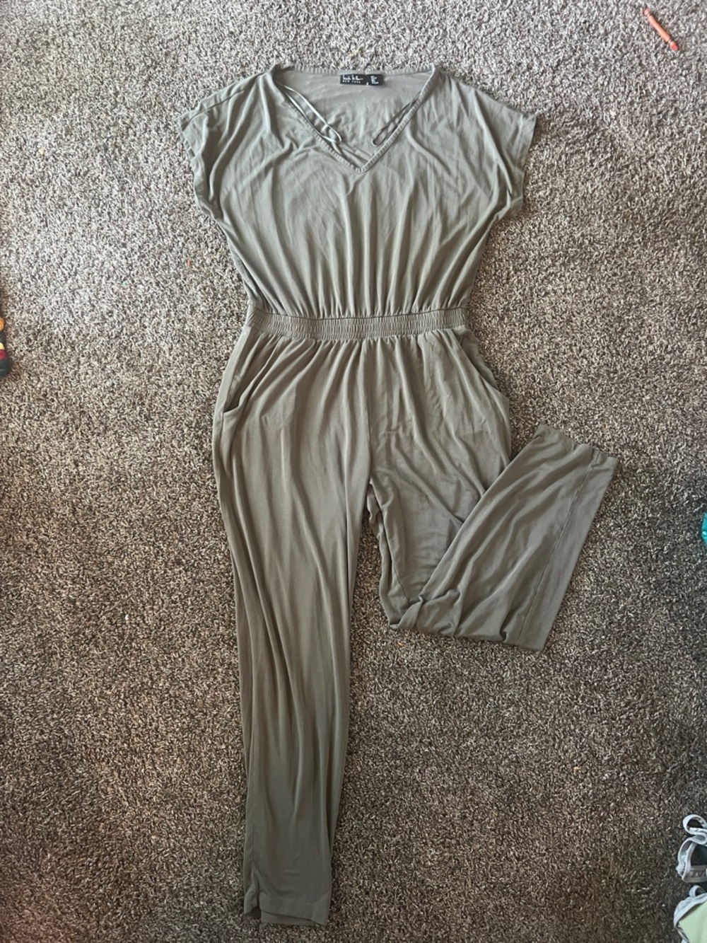 Nicole Miller Olive Green V-Neck Elastic Waist Jumpsuit